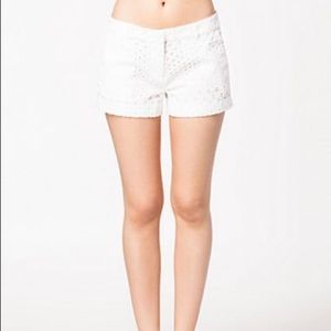 MICHAEL KORS White eyelet Shorts 6